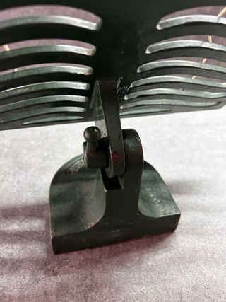 Atril hierro fundido libro