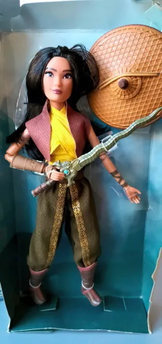 Muñecas Disney Raya y el Dragón