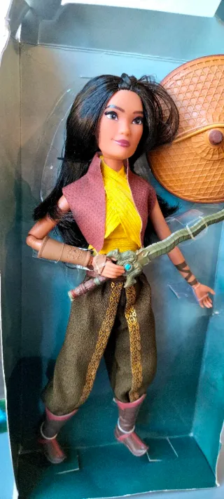 Muñecas Disney Raya y el Dragón