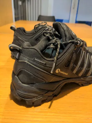 Botas de monte Peakpeak negras