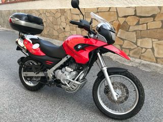 BMW F650 GS Roja y Negra
