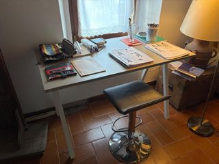 Escritorio Ikea Trotem gris/multicolor