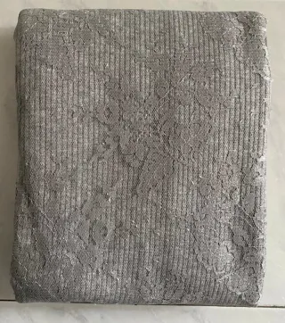 Copertina in pizzo neonata Ladia