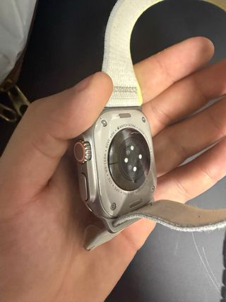 Apple Watch Ultra con correa y brazalete