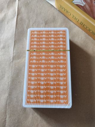 Mazzo tarot i tarocchi del graal astra lo scarabeo