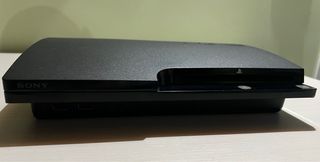 PlayStation 3 Slim 250GB + Giochi