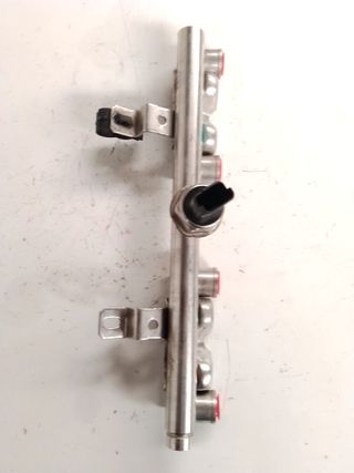 RAMPA INYECTORA CITROEN C4 PICASSO