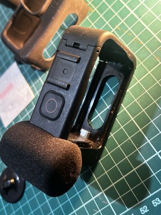 GoPro Hero 11 + Micrófono y Accesorios