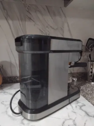 Cafetera Espresso Cecotec Cafelizzia