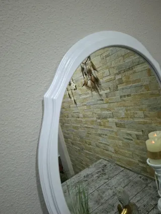 Espejo ovalado madera blanco.