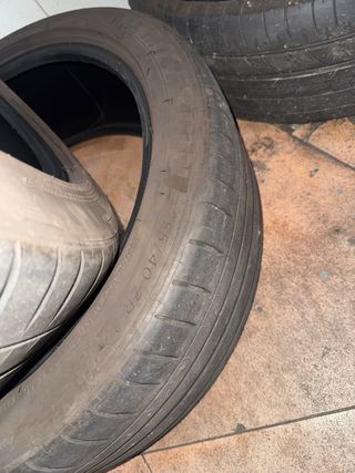 Neumáticos Michelin 255/40 R20