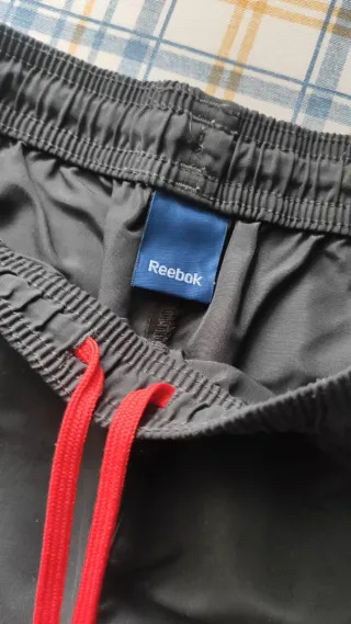 Lote Deportivo Reebok 4 Piezas