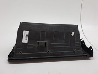 GUANTERA KIA SPORTAGE (6)