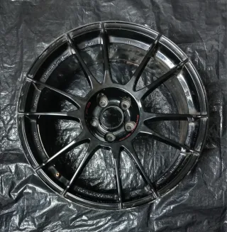 Juego de 4 llantas OZ Ultraleggera 19" ET 40