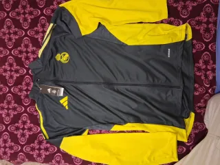 Conjunto Real Madrid Adidas Negro Amarillo Talla X