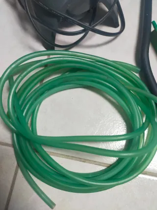 Ossigenatore per acquario con accessori