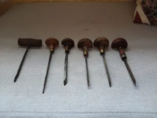 Lote herramientas  carpintero gubias y buriles