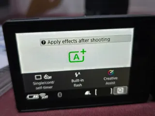 Camara CANON EOS 250D + EFS 18-55 III. Nueva