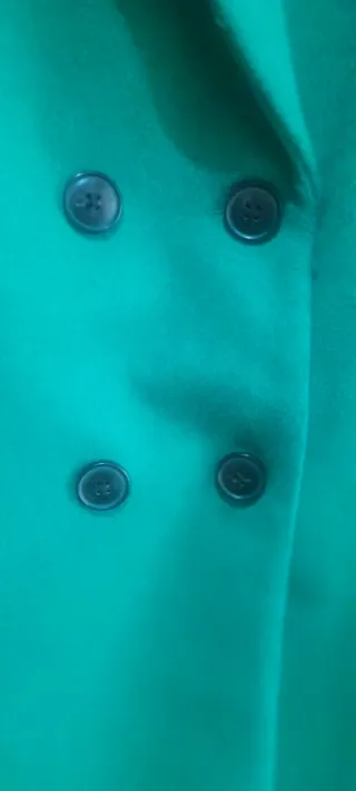 Abrigo paño Stradivarius verde