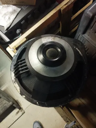 DAS 15SX altavoz profesional