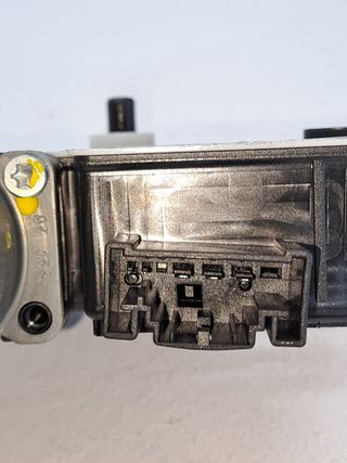 MOTOR ELEVALUNAS TRASERO IZQUIERDO VOLKSWAGEN GOLF VIII LIM.