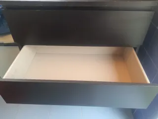 Cajonera de madera negra