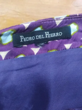 Conjunto Top Toypes y Falda Pedro del Hierro