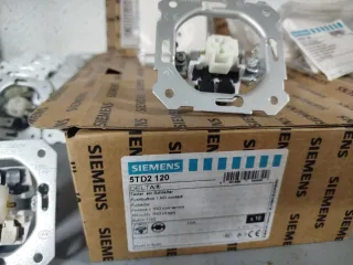 Lote Mecanismos Eléctricos Siemens Delta