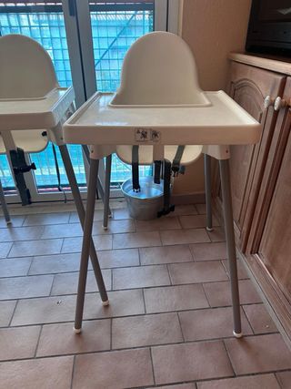 2 Seggioloni Ikea con vassoio