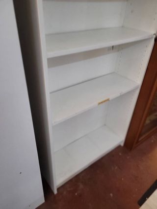 ESTANTERÍA BLANCA
