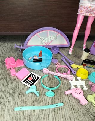 Barbie Dottoressa con accessori