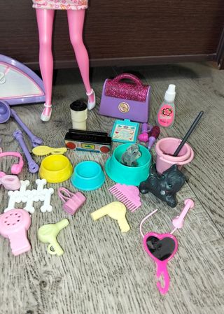 Barbie Dottoressa con accessori