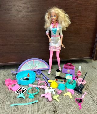 Barbie Dottoressa con accessori