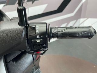 Yamaha NMAX 125 ABS Granate