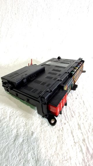 CAJA RELES / FUSIBLES BMW X5 (E53)