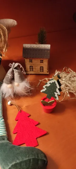 Set di articoli decorativi per Natale