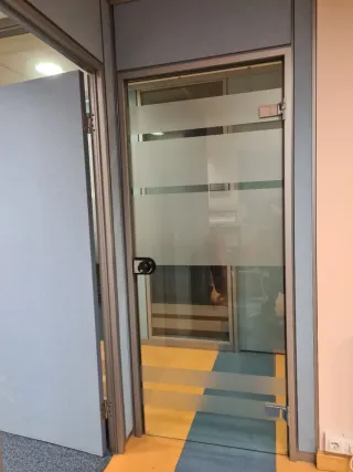 Puerta de cristal 203x82