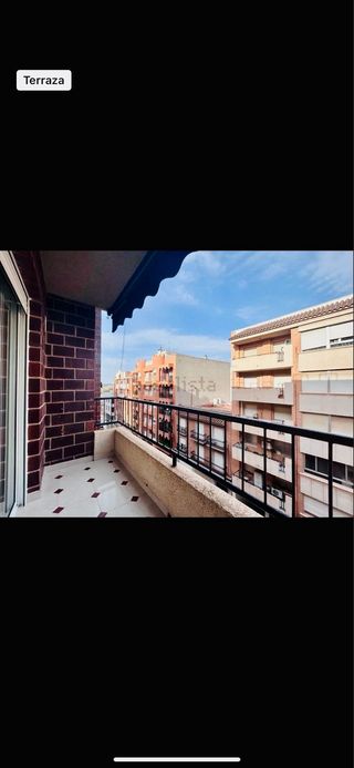 Piso Vall D´uixó céntrico y esquinero