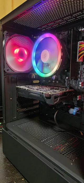 Pc Gaming Ryzen 5 2600 16Gb Gigabyte GTX 1050Ti