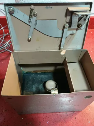 Telefono antiguo de pesetas caja hucha recaudacion