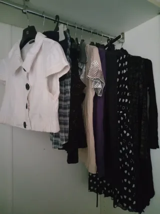 Lotto 12 capi donna taglia XS