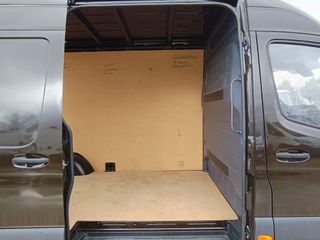 Mercedes-Benz Sprinter 314CDI FURGON MEDIO 143CV