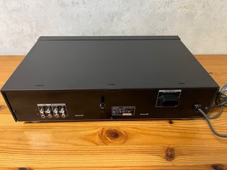 Sony SEQ-711 Ecualizador Gráfico 7 Bandas