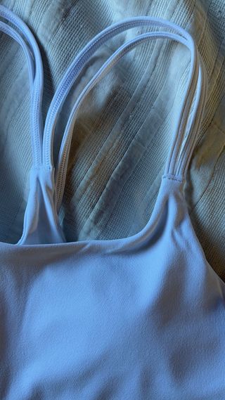 Top deportivo Fabletics blanco