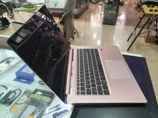 Portatile Acer 14 Rosa