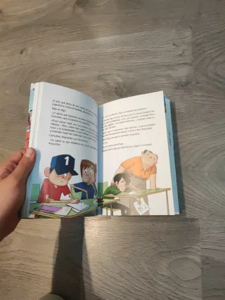 Los Futbolísimos 1: El misterio de los árbitros...