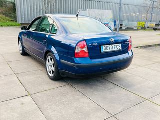 Volkswagen Passat 2003