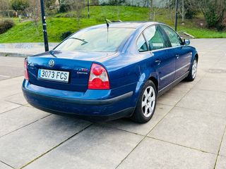 Volkswagen Passat 2003