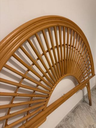 Cabecero de bambú semicircular