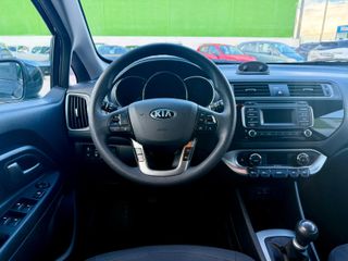 KIA Rio 2016